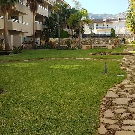 Apartment Paradise *