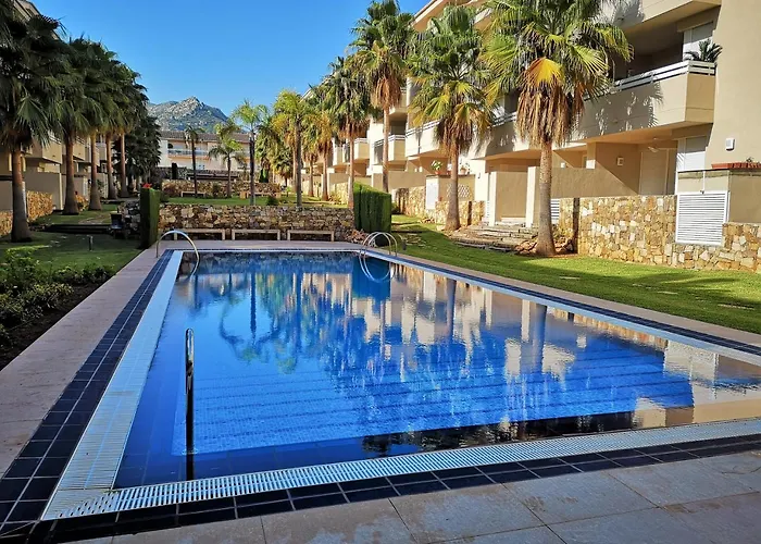 アパート Paradise *